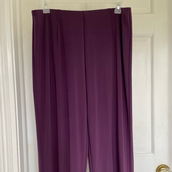 Deep plum trousers size extra large by Sag Harbor - Picture 6 of 6
